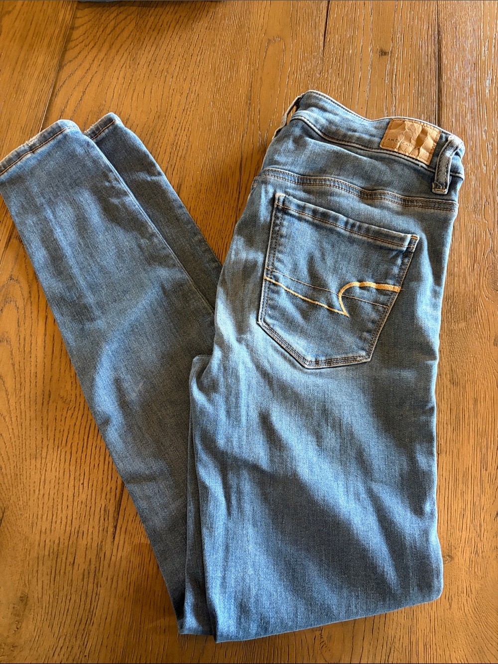 American Eagle Outfitters Light Blue Skinny Jeans